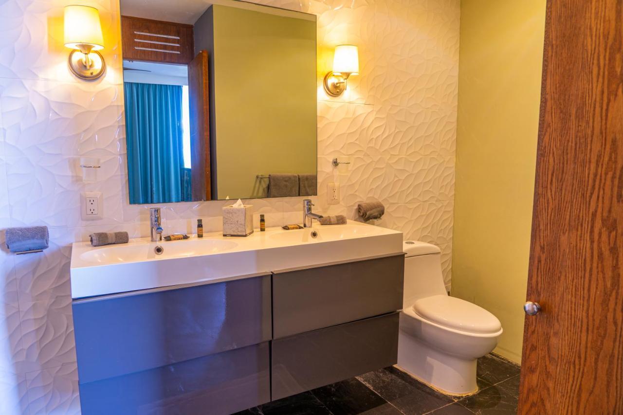 Suites At Sapphire Ocean Club بويرتو فالارتا المظهر الخارجي الصورة