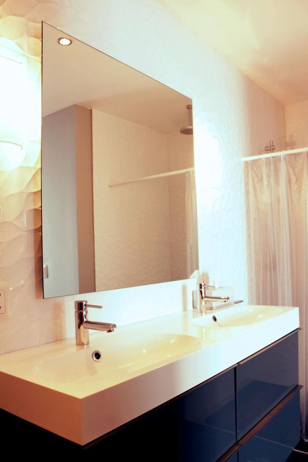Suites At Sapphire Ocean Club بويرتو فالارتا المظهر الخارجي الصورة