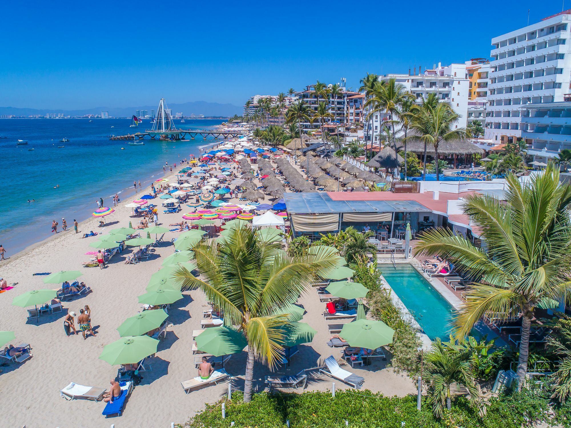 Suites At Sapphire Ocean Club بويرتو فالارتا المظهر الخارجي الصورة
